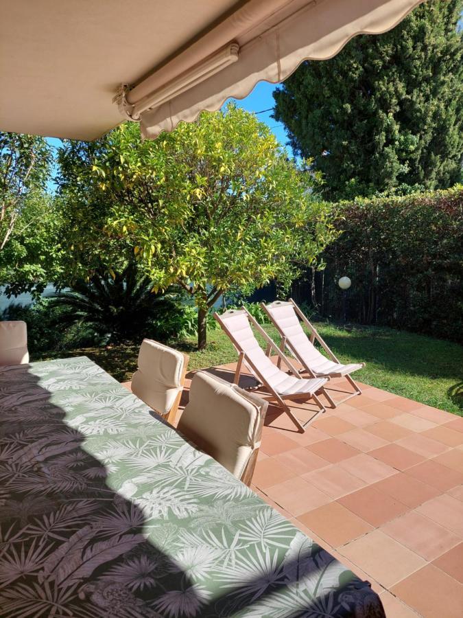 Plage la Salis 3 chambres, Jardin - 3 bedrooms Antibes Exterior foto